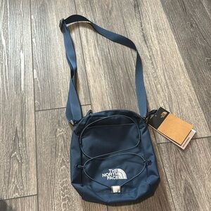 The North Face Dark Blue Belt Bag new with tags